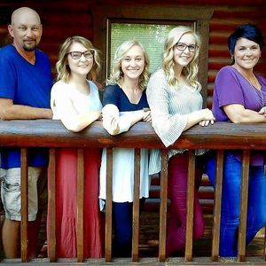 Meet your Posher, Shelly